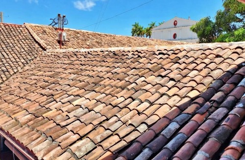 Granada House | Welcoming 3-bedroom house with AC in charming Granada
