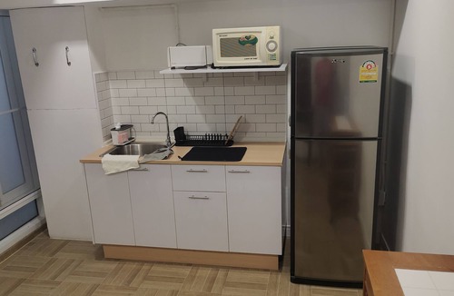 Bang Chak House | Whole 3-storey house right in the local community