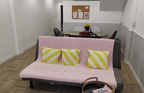 Bang Chak House | Whole 3-storey house right in the local community