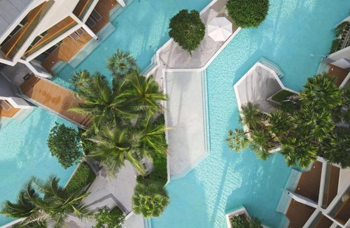 Nai Harn Hotel | Wyndham Grand Nai Harn Beach Phuket