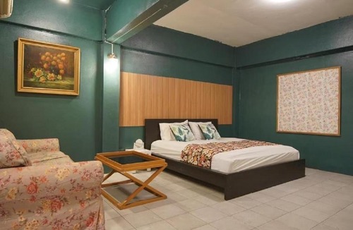 Wang Burapha Phirom Apartment | z hotel