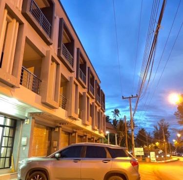ทุ่งวัวแล่นเฮาส์ Thung Wua Laen House in Ban Phru Ching (1)