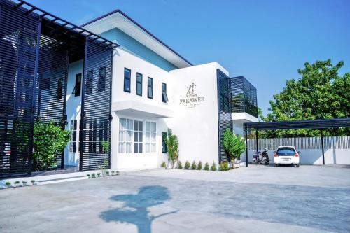 โรงแรม ปารวี บูทีค เชียงราย (Parawee Boutique Hotel) in Chiang Rai