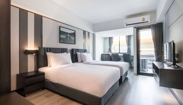 12 The Residence Hotel - Don Mueang Airport