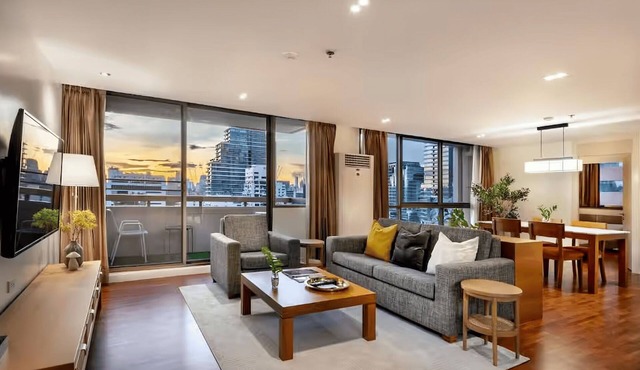 2 BR Lumpini/City View/Monthly