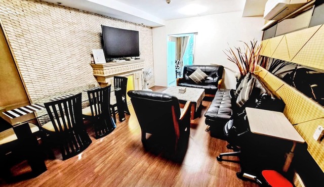 2D - Short-Term Rental Allowed - Downtown Bkk Serviced Apartment