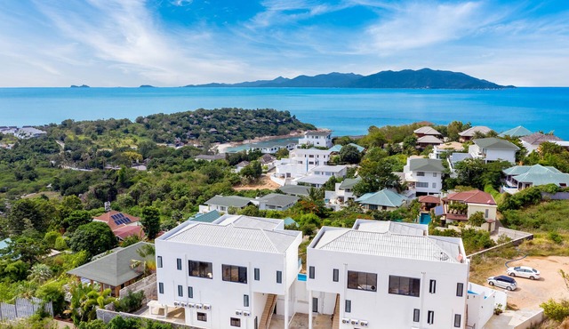 3 Bed Seaview Villa 5 mins to beach (A1)