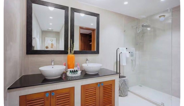 4-bedroom Patong sea view Breakfast included