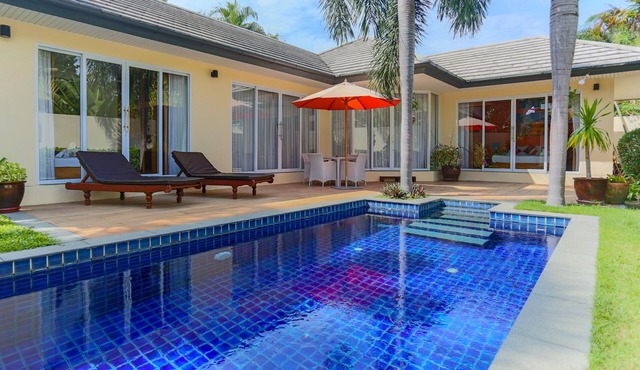 ⭐️⭐️⭐️⭐️⭐️ 5 Islands two bedroom Poolvilla, 100 meters to beach in Koh Samui