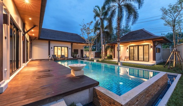 5 Minutes to Bangtao Beach! Family-sized Villa