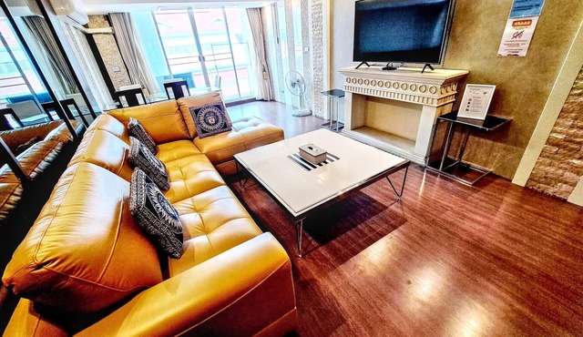 7C - Short-Term Rental Allowed - Downtown Bkk Serviced Apartment