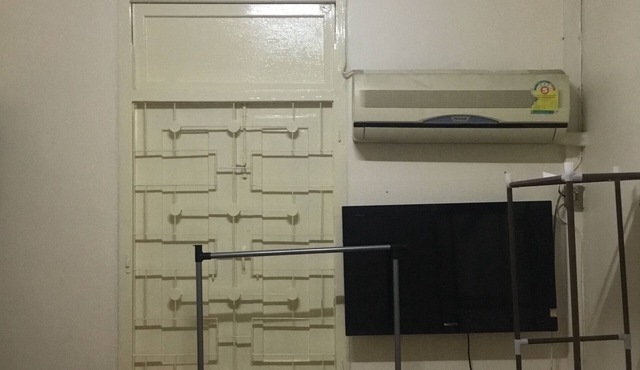 A cheap private room