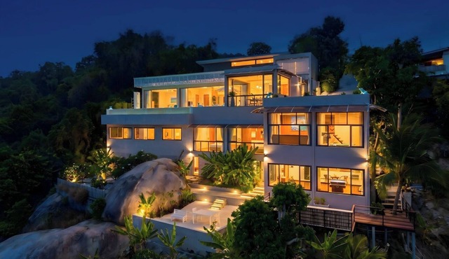 A Stunning 4BR panorama Seaview at Chaweng Noi in Ko Samui