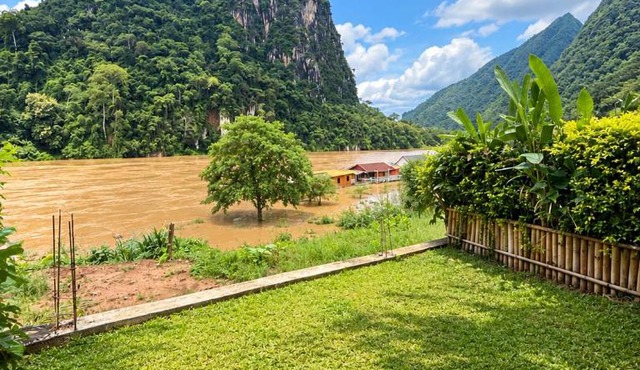 Amanda Riverside in Nong Khiaw