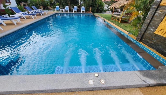 Ananda Resort, Villa 4 in Maenam Jungle