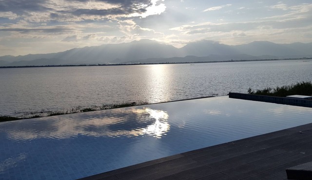 Apartment with beautiful lake view phayao