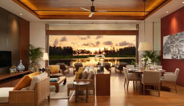 Aquella Lakeside Villas in Thai Mueang