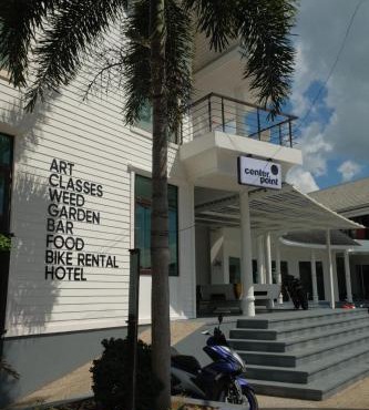 Art Hotel in Thong Sala