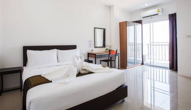 B2 Korat Boutique & Budget Hotel
