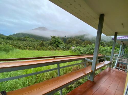 Baan I-A-run Resort
