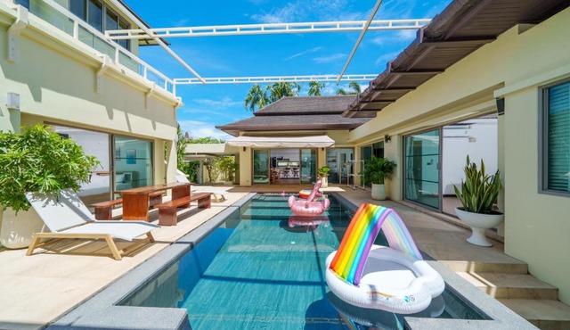 Bangtao 6-Bedroom Tropical Resort Villa with Private Pool ideal for groups and families