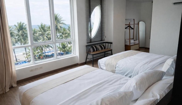 Beachfront 70 sqm Sea View Apartment FREE DISNEY PLUS