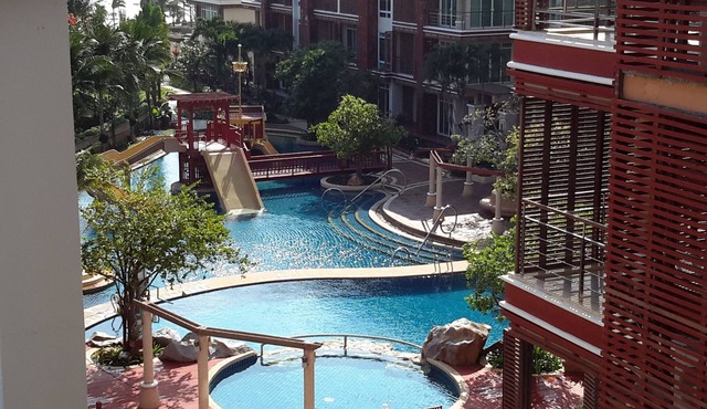 Beachfront Family Penthouse Seaside Hua Hin (C32, 3rd Floor, 136 Sq.m.)