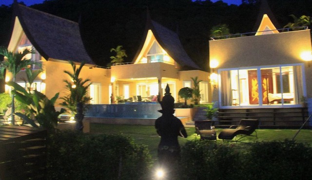 Beachfront Villa Surine, Koh Samed