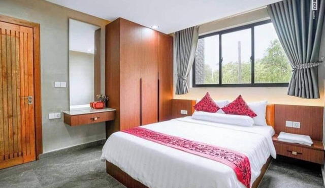 Beautiful 3-bedroom house with AC in charming Kampot in Kampot
