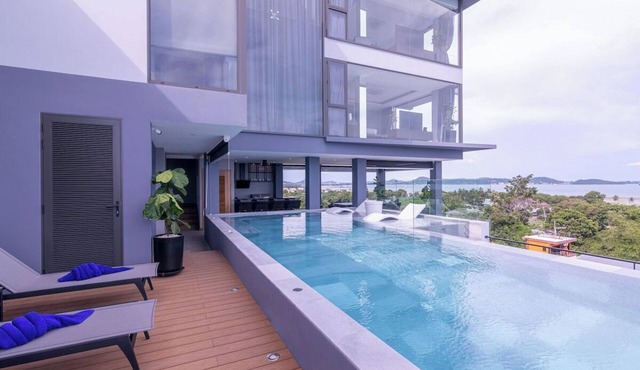 "Big Legend: 6-Story Luxury Villa with Apartment"