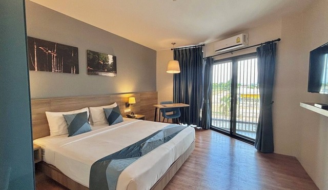 Blue Rabbit Hotel