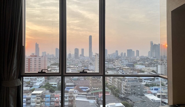CBD Apartment in Sathorn 11 (2km to Chongnonsi)