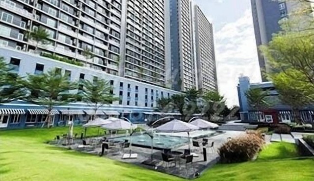 Chapter One Modern Dutch Condo., Bangkok