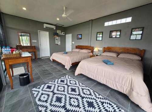 Charming Bungalow Retreat in Khueang Nai, Thailand
