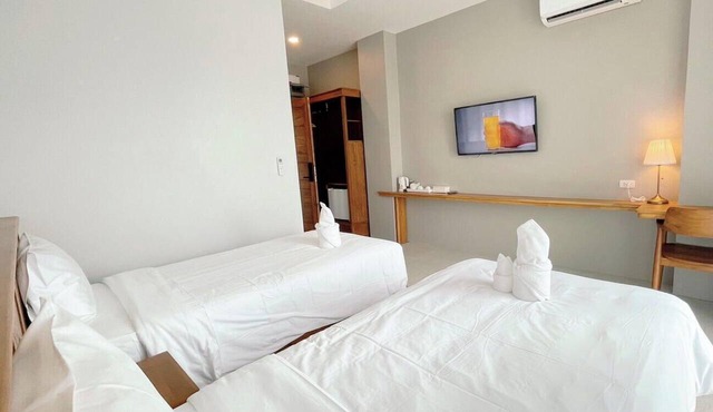 Choe Hotel in Ban Bueng