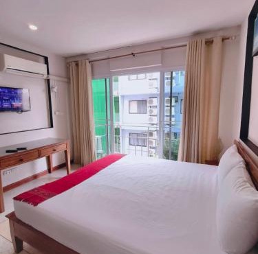 Cloud no 4 Green n Quiet Heart BKK With a Balcony in Bangkok