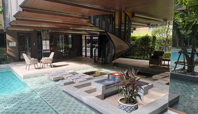 Comfort Poolview Condo-SYW in Ban Rangeng