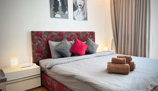 Cozy Private Home - Steps to BTS & MRT Sukhumvit in Krung Thep Maha Nakhon