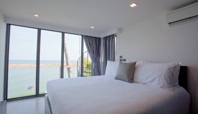Eco Moment Beach Resort Hadchaosamran in Ban Laem