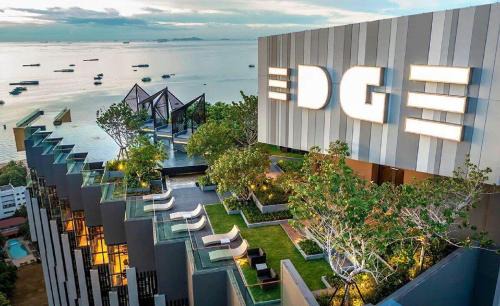 EDGE Condo Near Beach & Walking Street