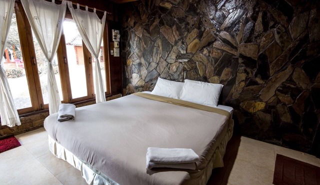 Eve ka Amp Resort in Nakhon Thai