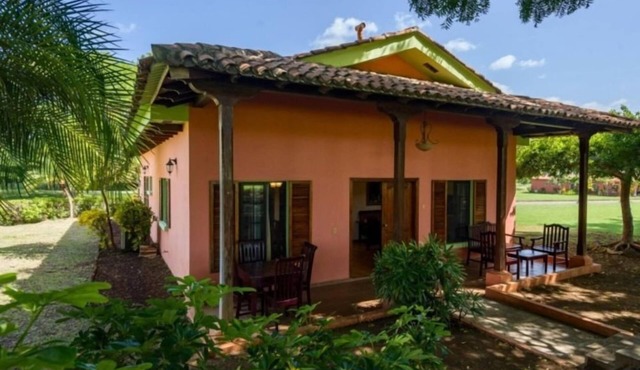 Family-Friendly 3BR House in Gran Pacifica Paradise in Villa El Carmen