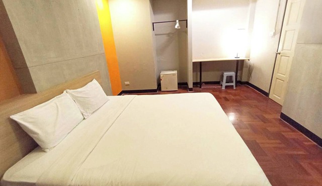 GO INN Silom BTS Surasak