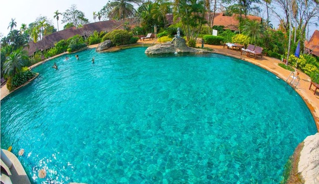 Golden Pine Resort and Spa