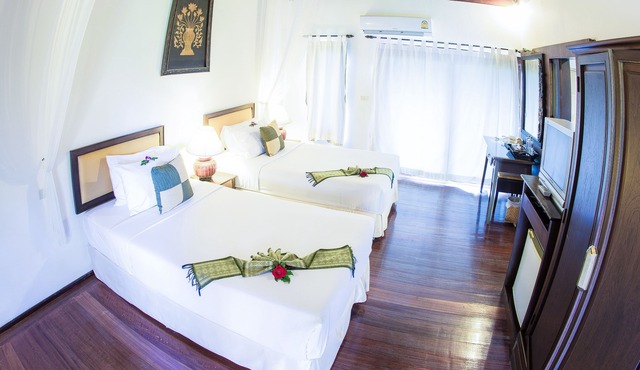 Golden Pine Resort
