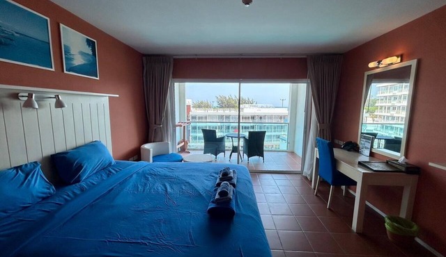 GrandBlue Resort in Klaeng