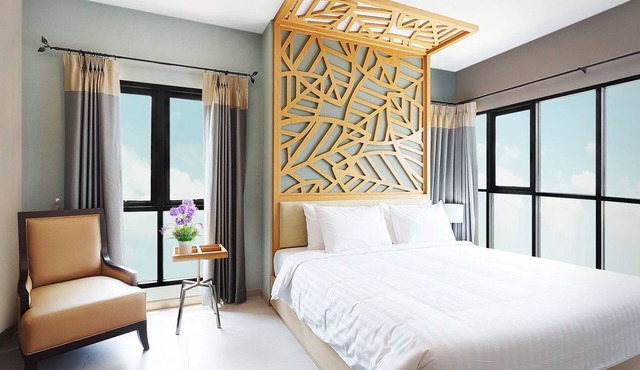 Green Point Residence Hotel