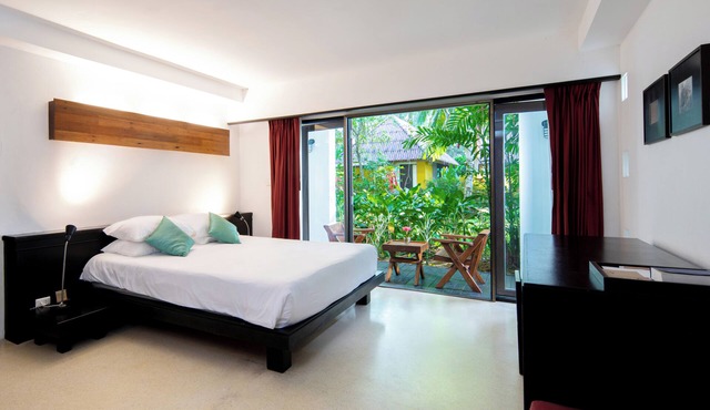 Haadson Resort