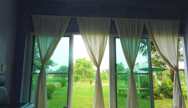Happy Hamlets Resort