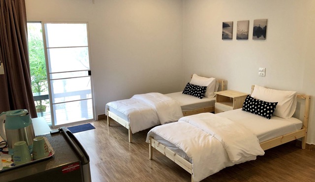 HomeMi Houses Homestay
